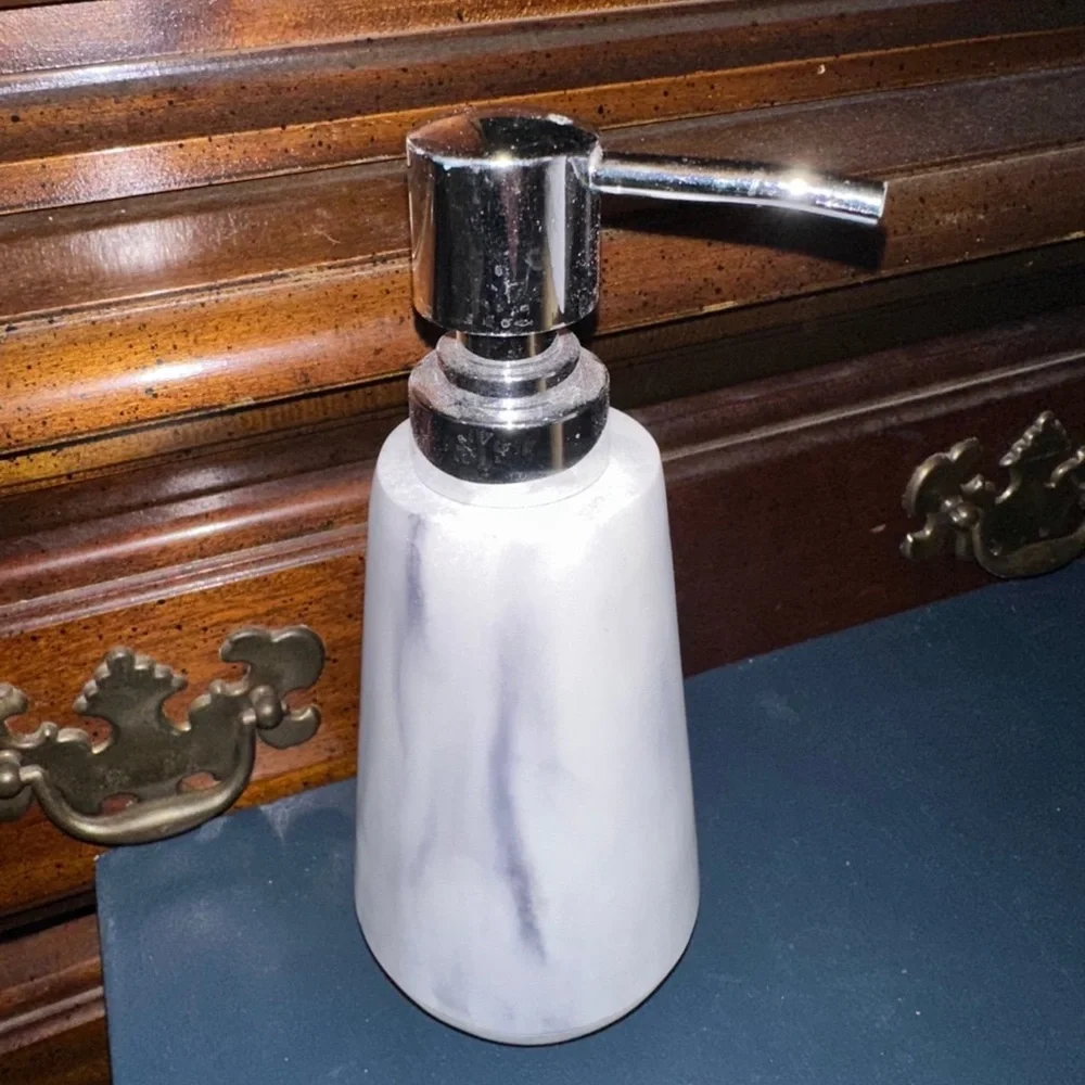 Faux Marble Soap Dispenser Marble look White Liquid Soap or Lotion Dispenser